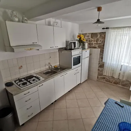 Holiday home Titinica Murter