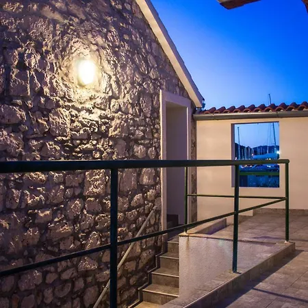 Titinica Holiday home *