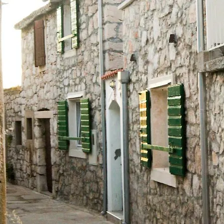 Holiday home Titinica Murter